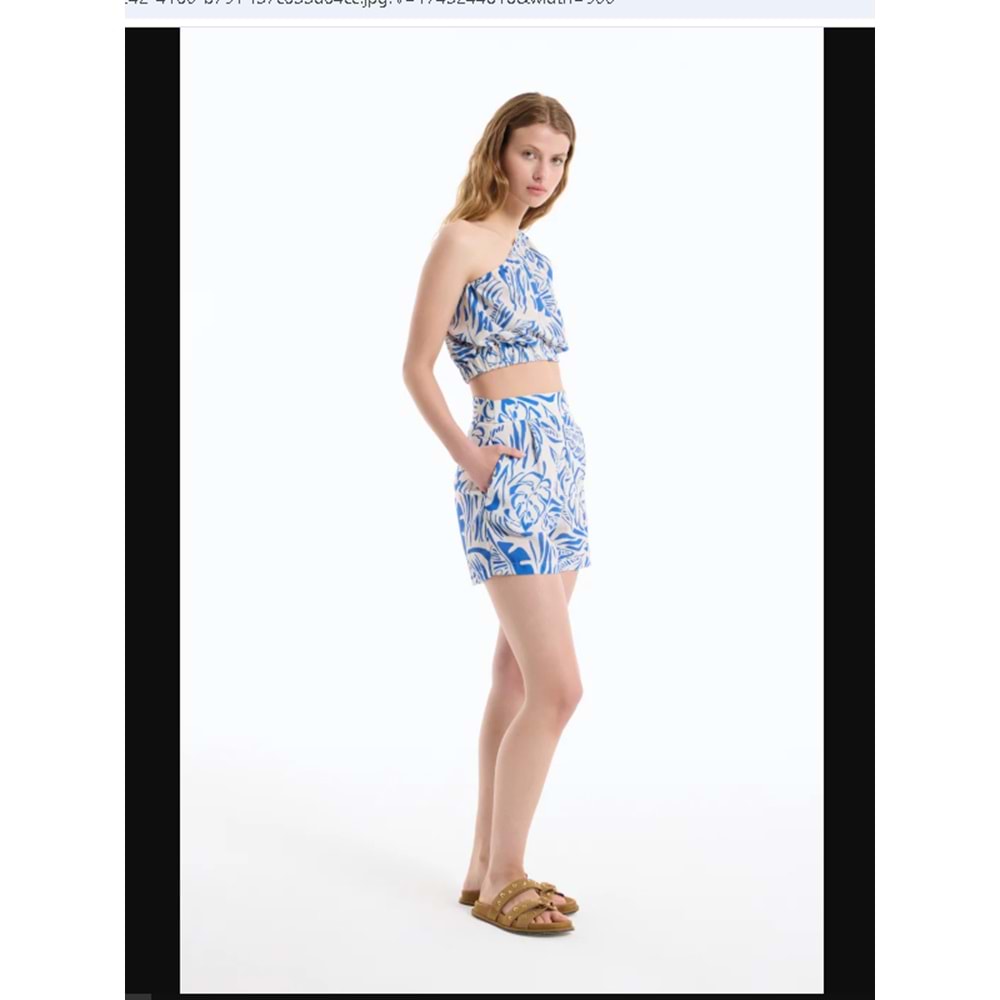 25YSRT00376 TROPİK DESENLİ MİNİ ŞORT