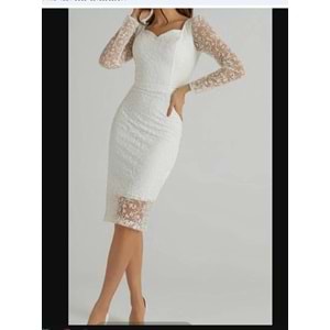 1441 DANTEL UZUN KOLLU TÜL ELBİSE