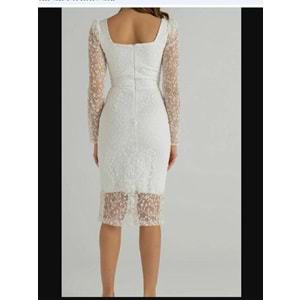 1441 DANTEL UZUN KOLLU TÜL ELBİSE