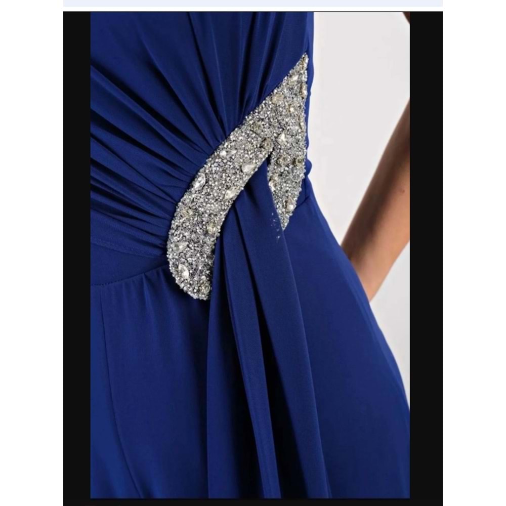 1457 AKSESUAR DETAYLI KOLSUZ ŞİFON TULUM